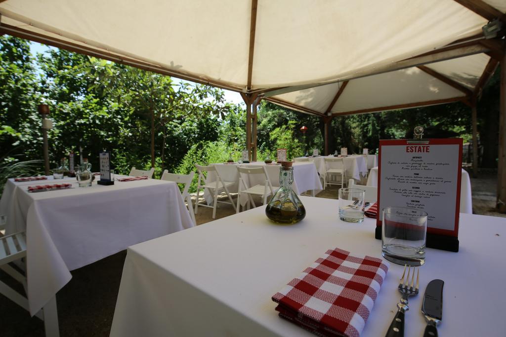 La Mela Rossa Villa Терни Екстериор снимка