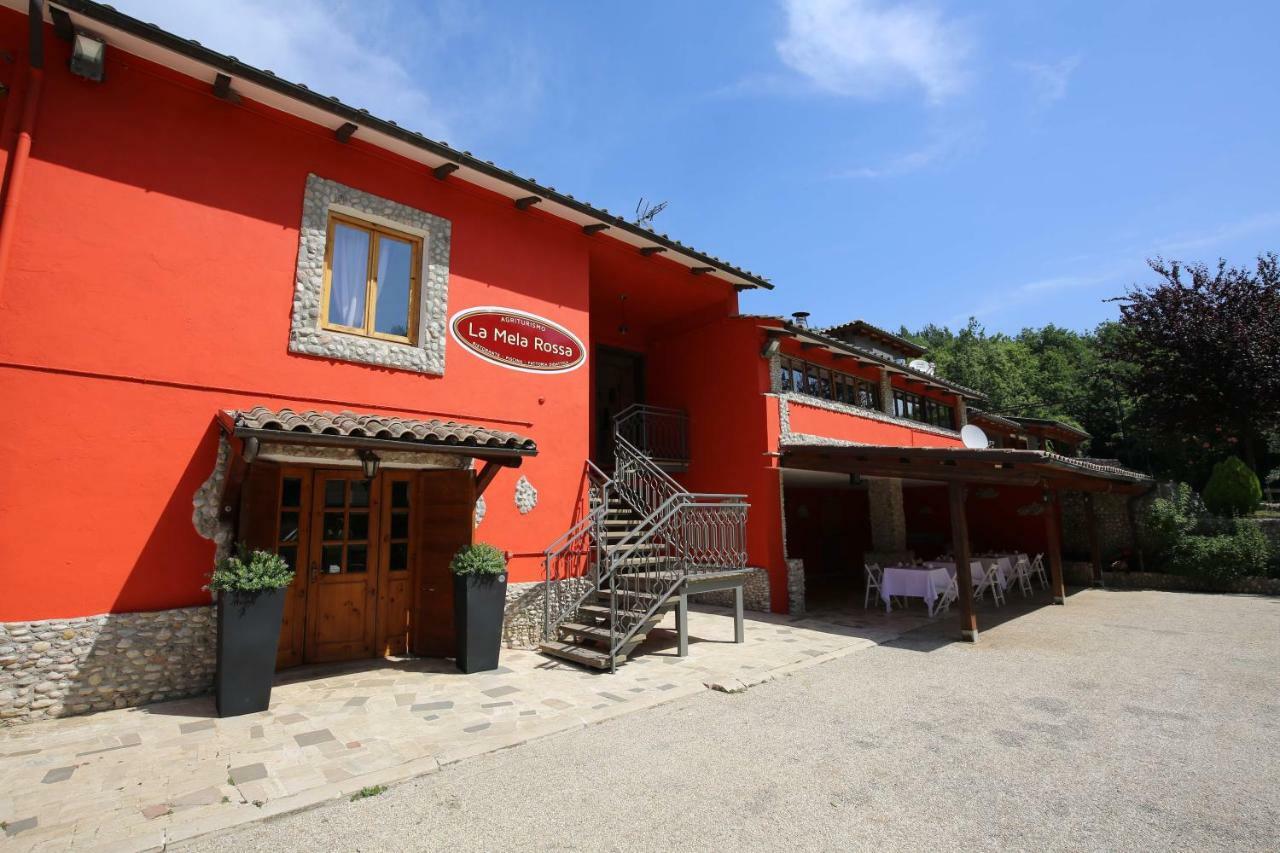 La Mela Rossa Villa Терни Екстериор снимка